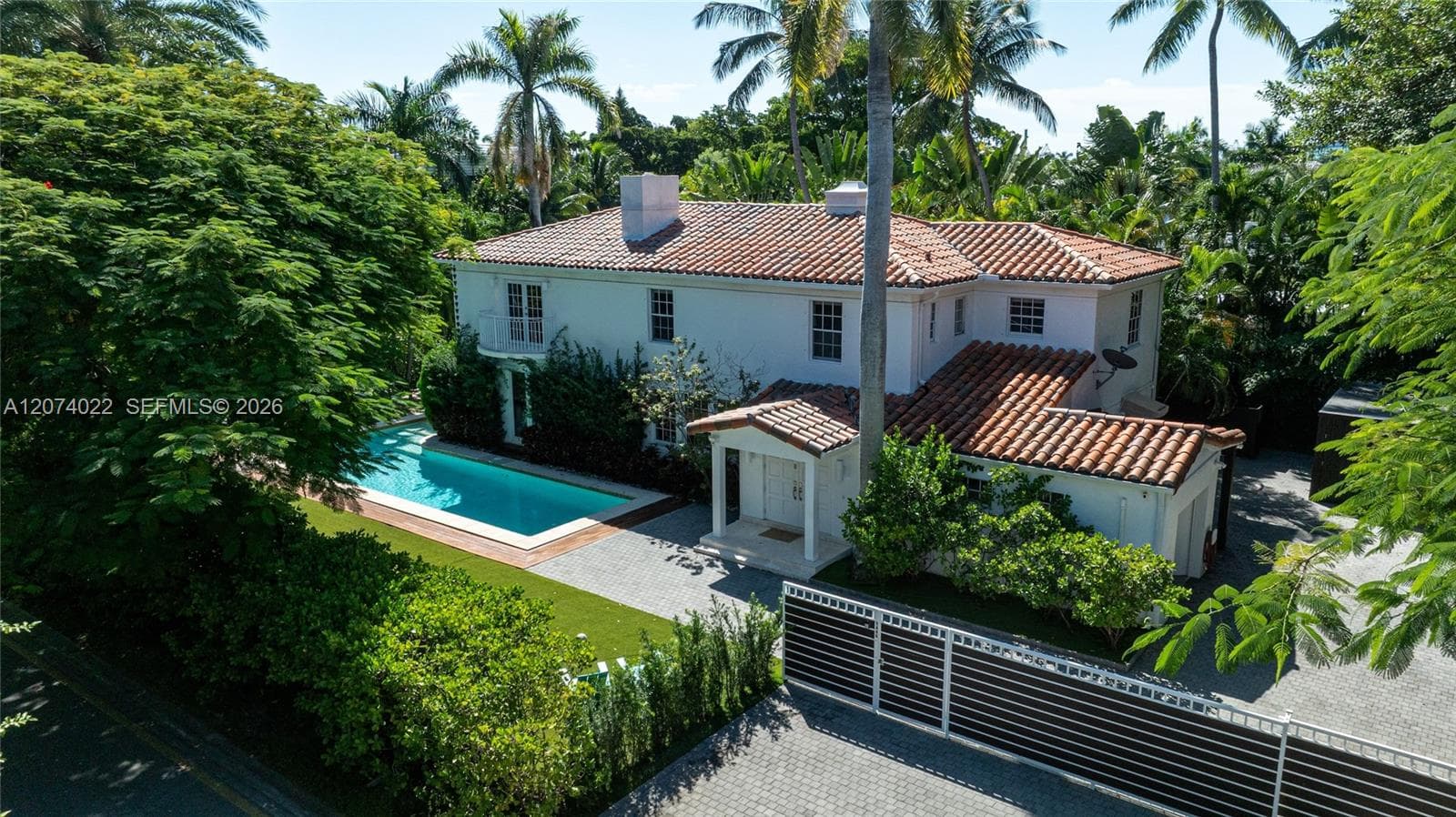 140 N Hibiscus Dr, Miami Beach, FL 33139 — zdjęcie 3