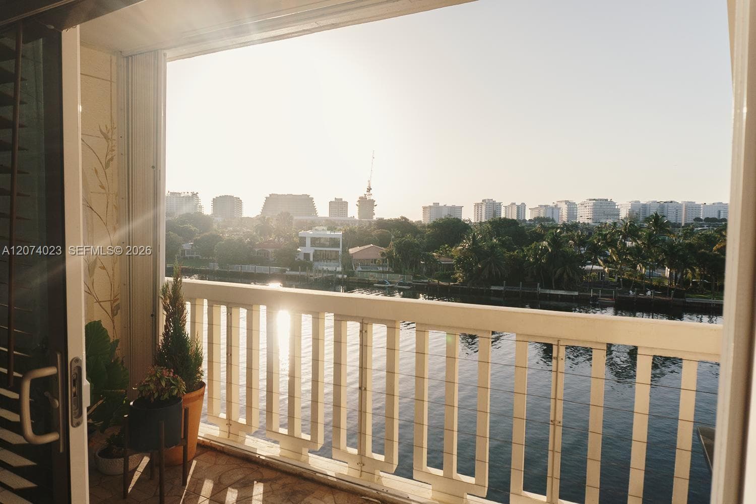 9111 E Bay Harbor Dr # 5B, Bay Harbor Islands, FL 33154 — zdjęcie 3