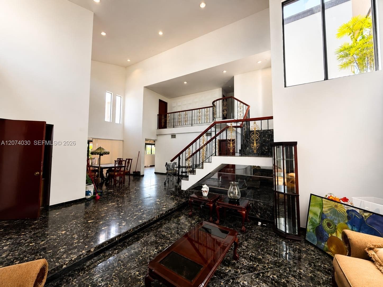 5840 W 3rd Ln, Hialeah, FL 33012 — zdjęcie 3