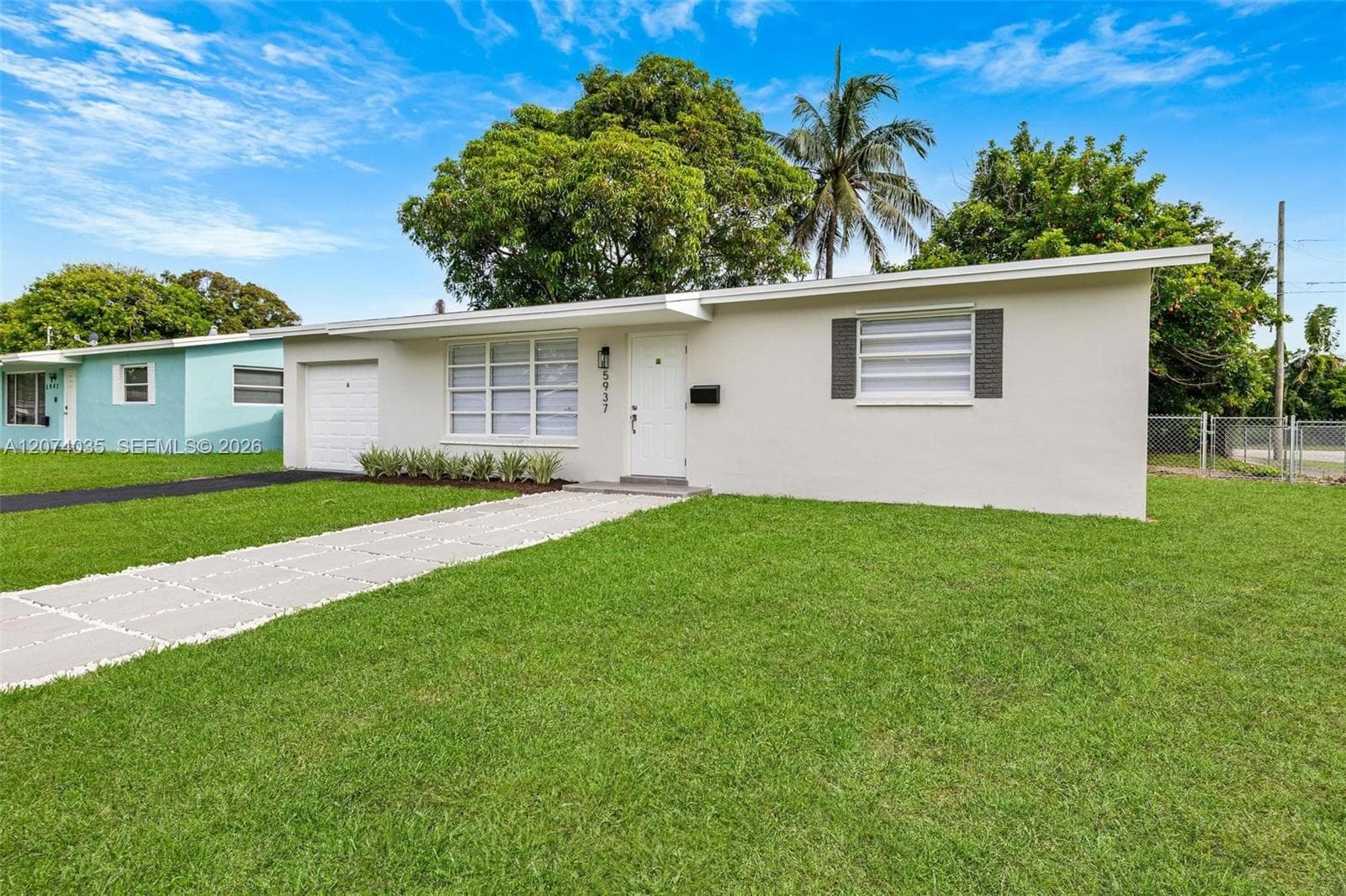 5937 NW 16th Ct, Sunrise, FL 33313 — zdjęcie 3