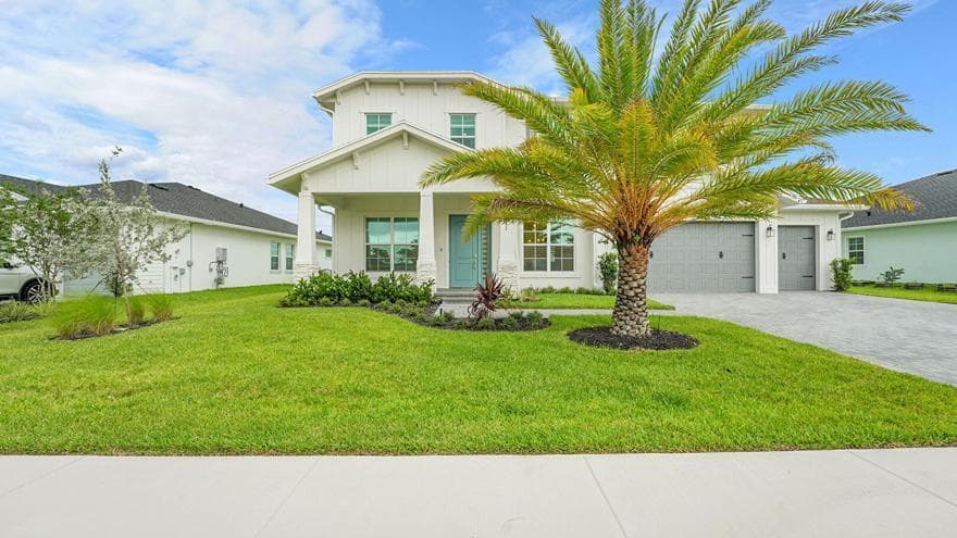 601 Hookline Circle, Loxahatchee, FL 33470