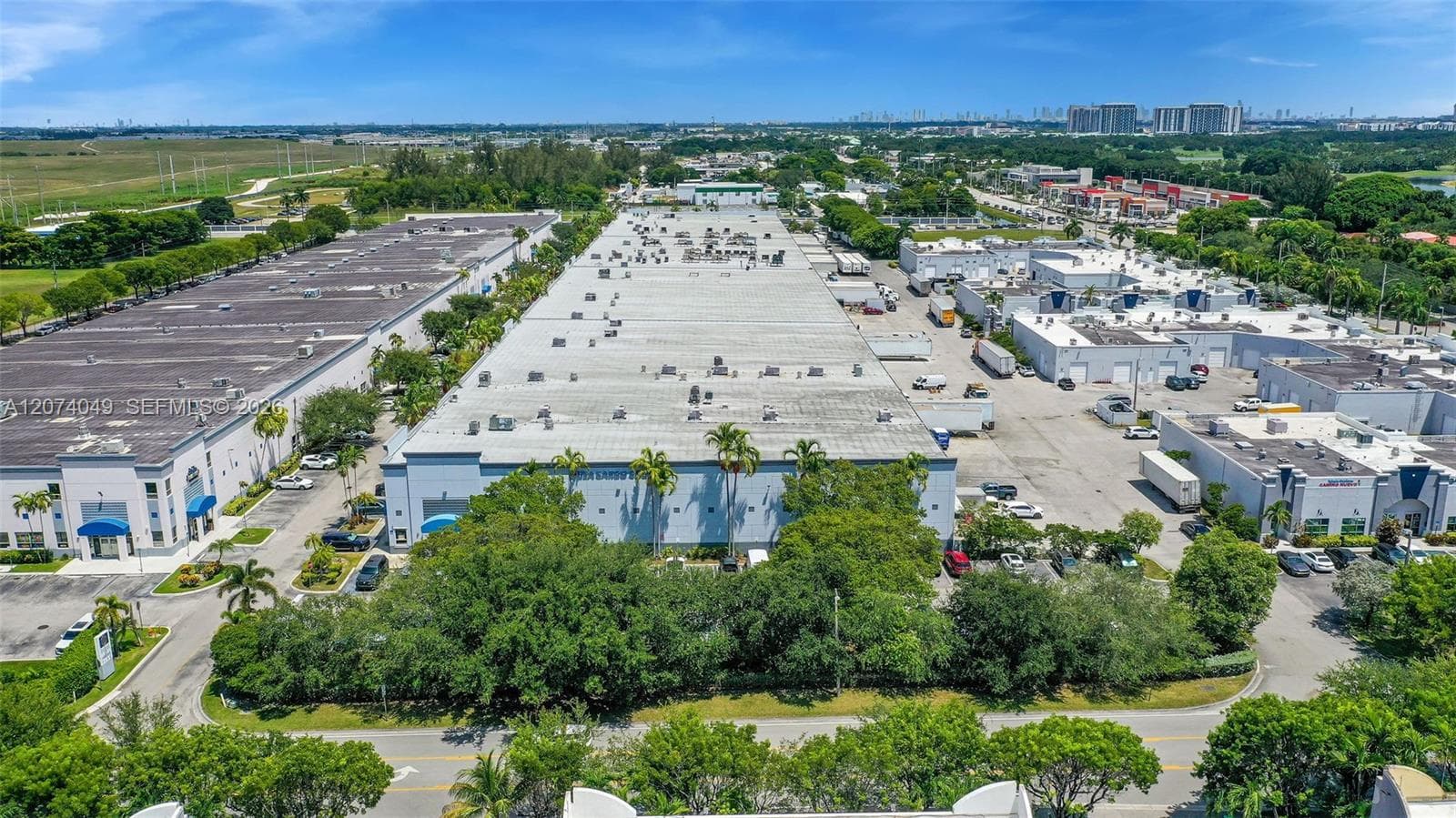 5900 NW 97th Ave # C-1 and C-2, Doral, FL 33178 — zdjęcie 5