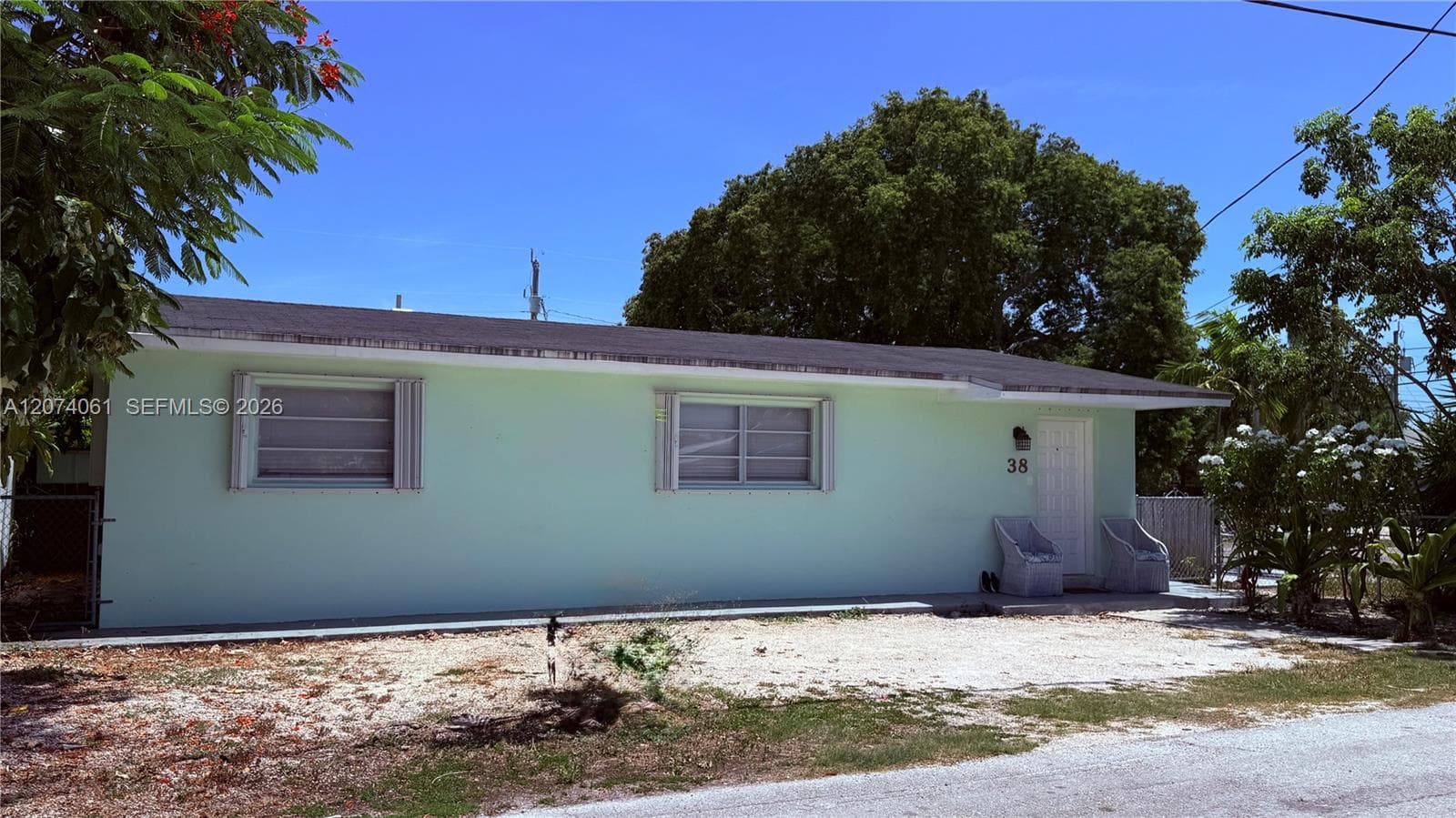 38 Silver Springs Dr, Key Largo, FL 33037 — zdjęcie 2