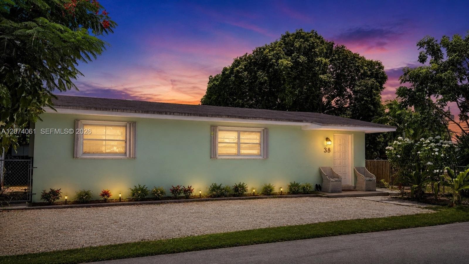 38 Silver Springs Dr, Key Largo, FL 33037