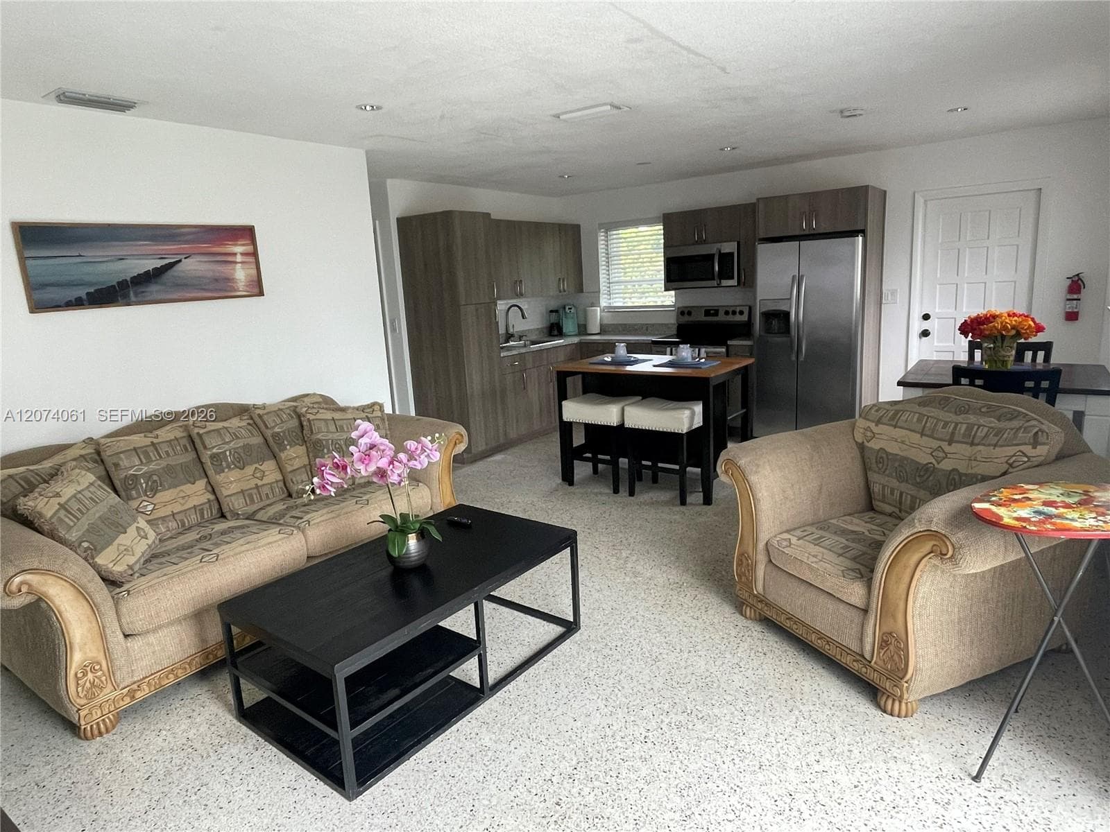 38 Silver Springs Dr, Key Largo, FL 33037 — zdjęcie 4