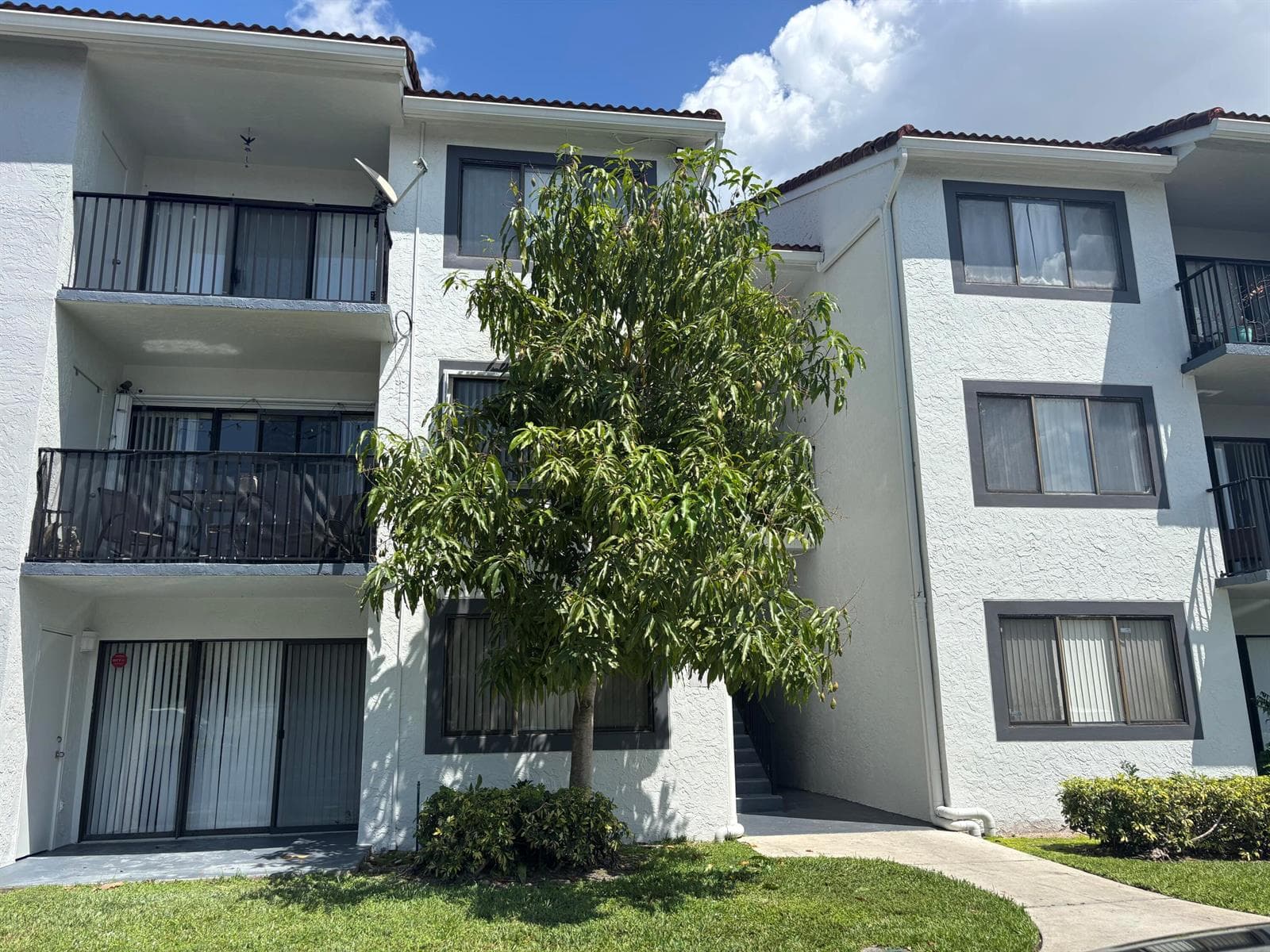 9266 W Atlantic Boulevard W # 1012, Coral Springs, FL 33071