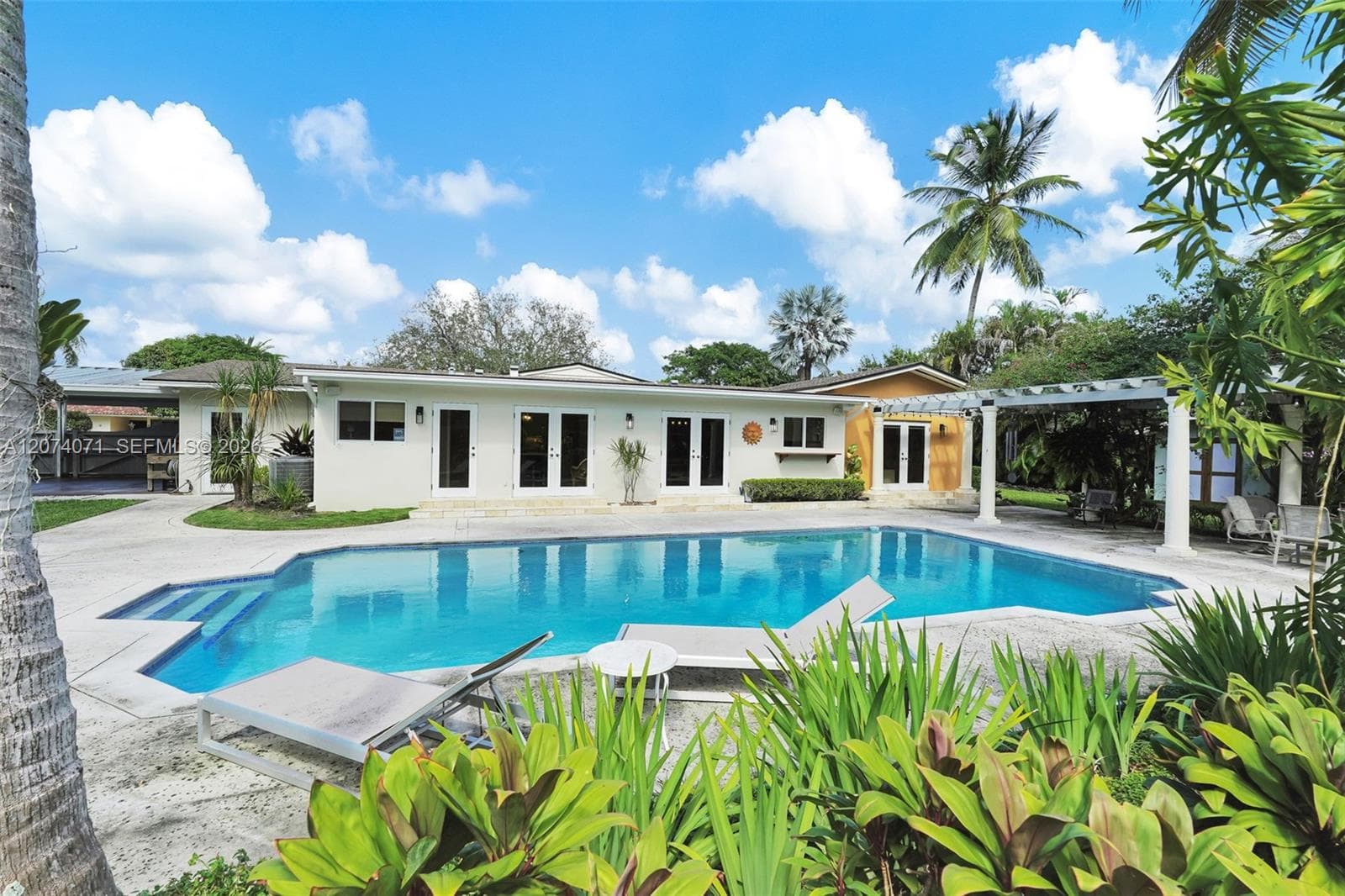 8220 SW 162nd St, Palmetto Bay, FL 33157 — zdjęcie 3