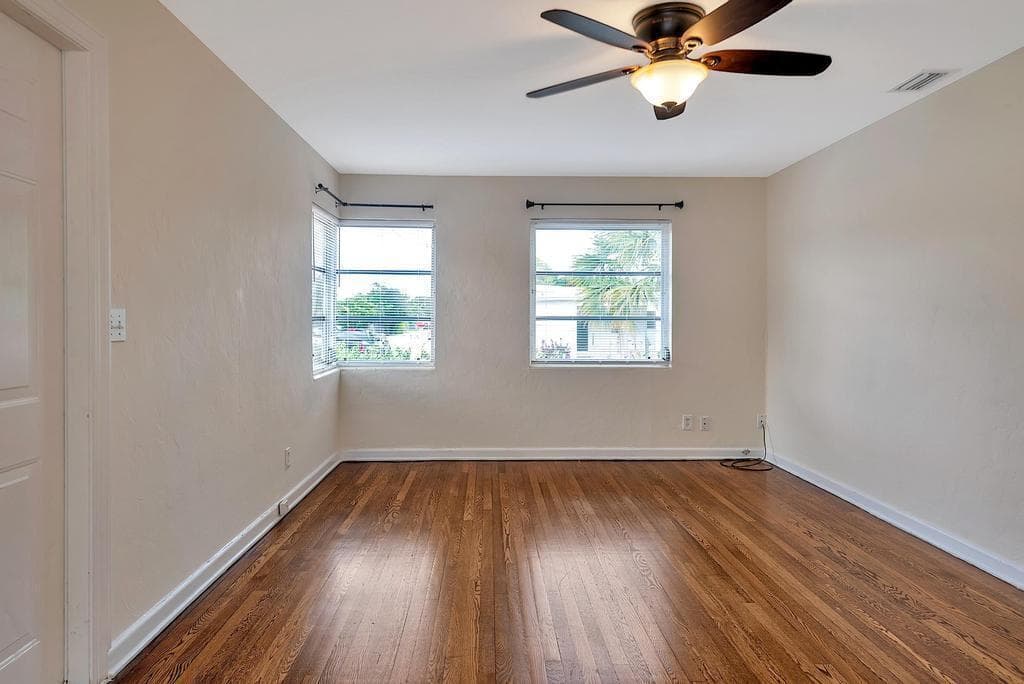 711 11th Avenue N, FL 33460 — zdjęcie 3