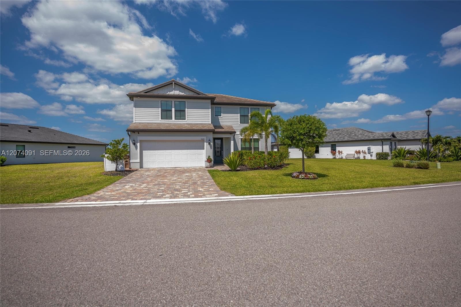 16241 Rosemallow Ln, Other City - In The State Of Florida, FL 33920 — zdjęcie 2
