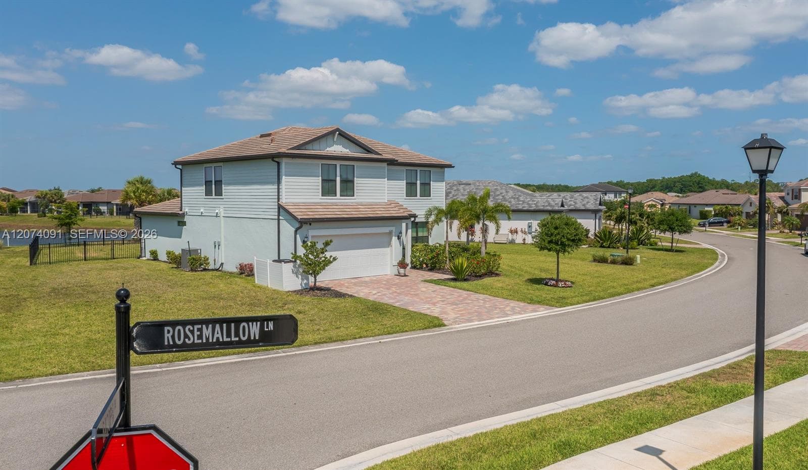 16241 Rosemallow Ln, Other City - In The State Of Florida, FL 33920 — zdjęcie 4