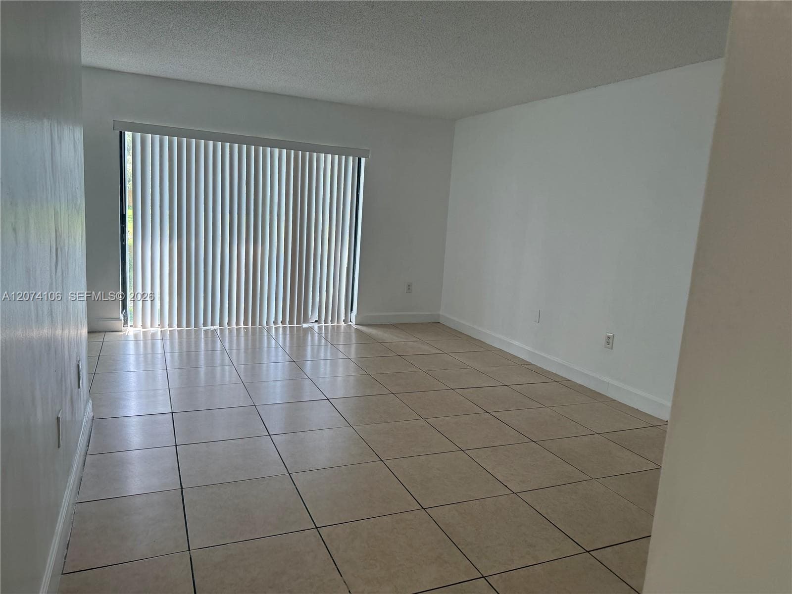 9454 S Palm Cir S # 9454, Pembroke Pines, FL 33025 — zdjęcie 3