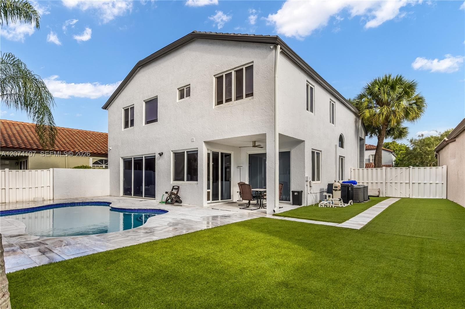 15724 NW 11th St, Pembroke Pines, FL 33028 — zdjęcie 3
