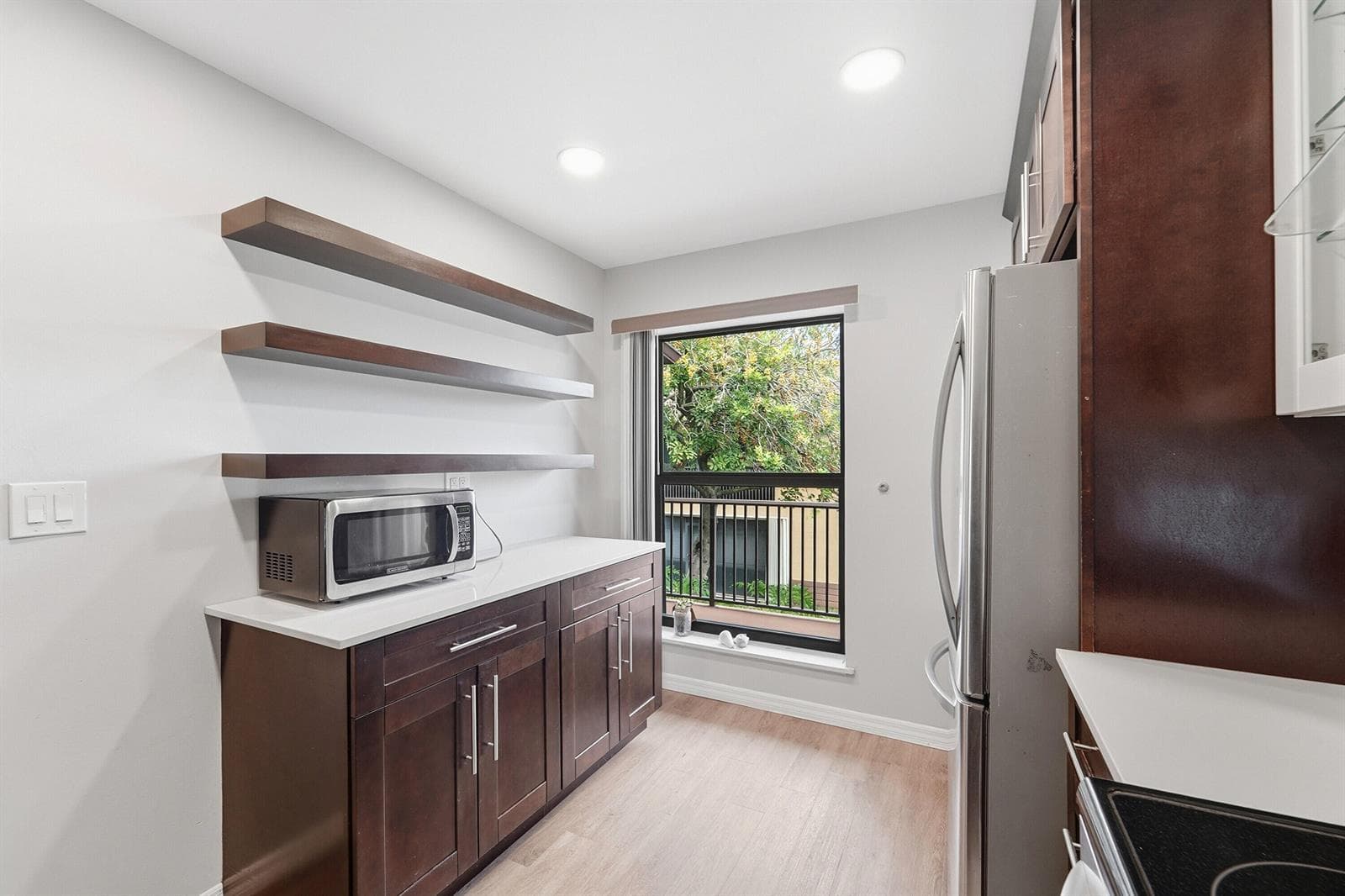 1033 BANKS Road # 203, Margate, FL 33063 — zdjęcie 5