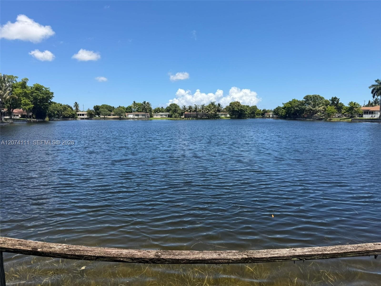 3970 NW 50th Ave, Lauderdale Lakes, FL 33319 — zdjęcie 2