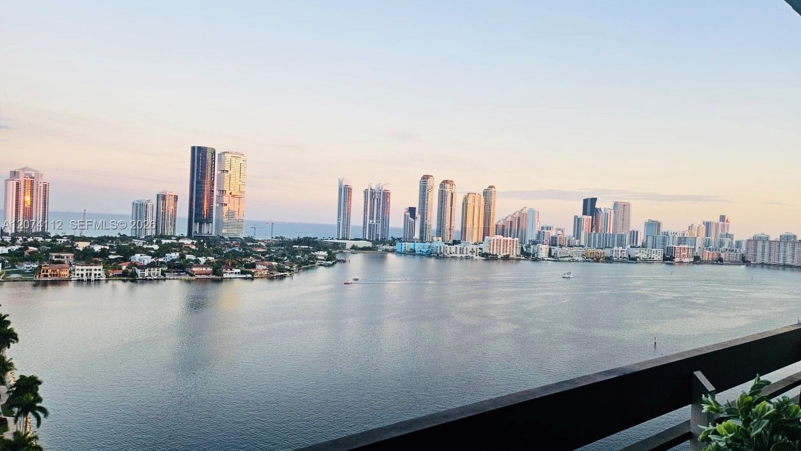 3530 Mystic Pointe Dr # 2215, Aventura, FL 33180 — zdjęcie 2