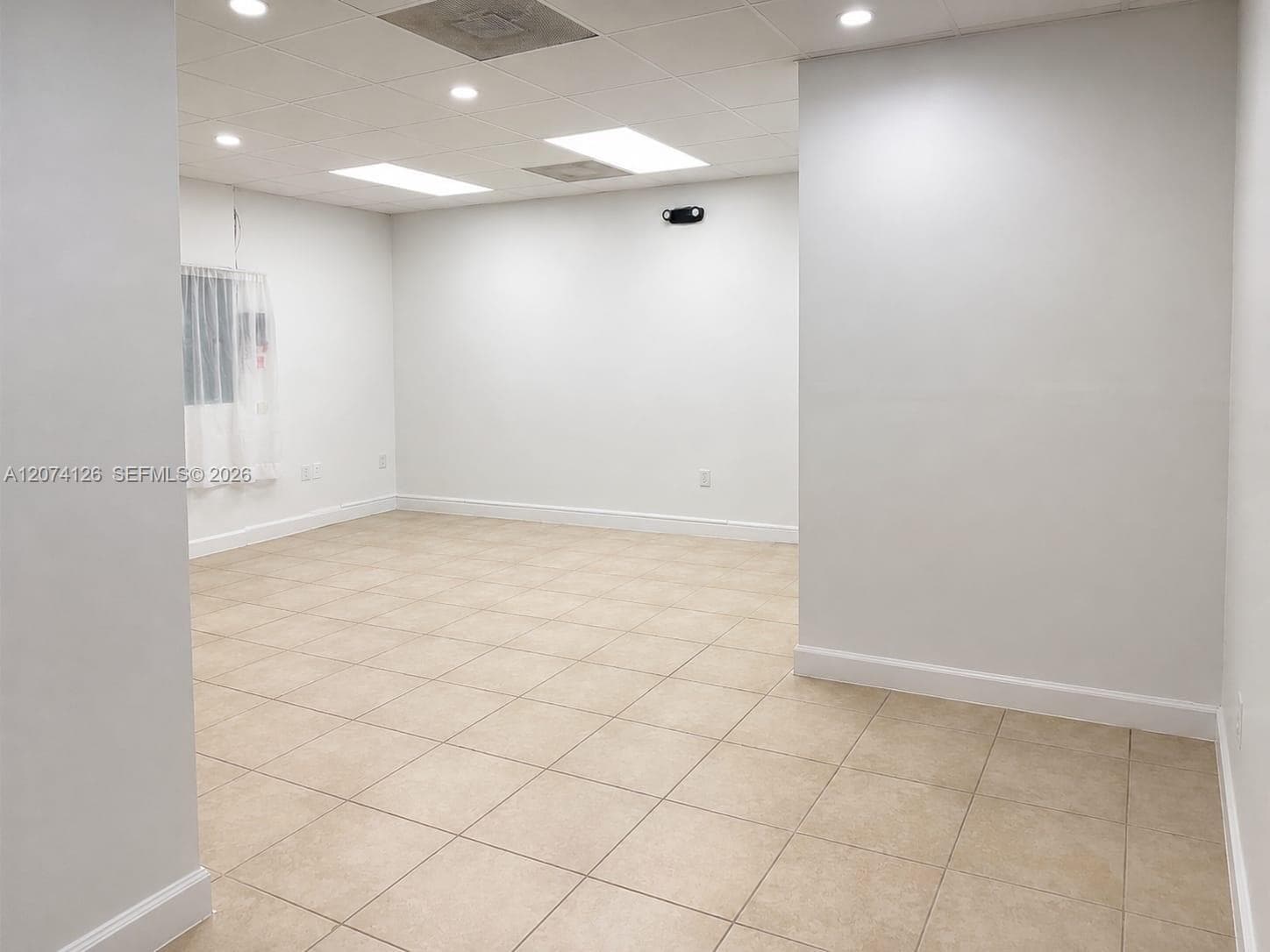 18321 W Dixie Hwy # 202, North Miami Beach, FL 33160 — zdjęcie 5