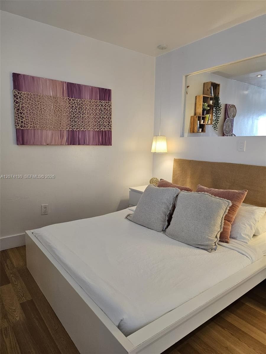 751 Collins Ave # 2, Miami Beach, FL 33139