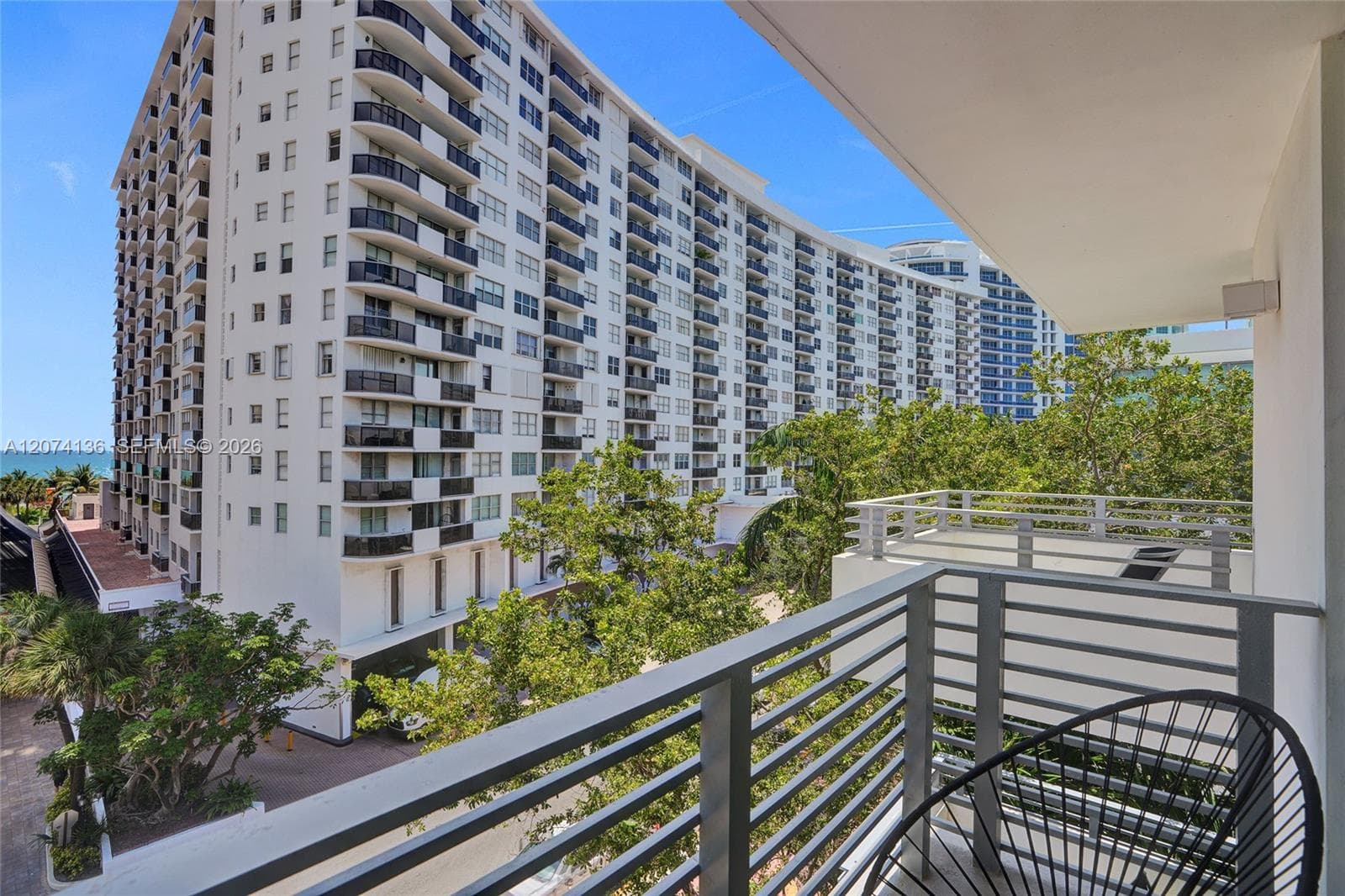 6080 Collins Ave # 520, Miami Beach, FL 33140 — zdjęcie 3