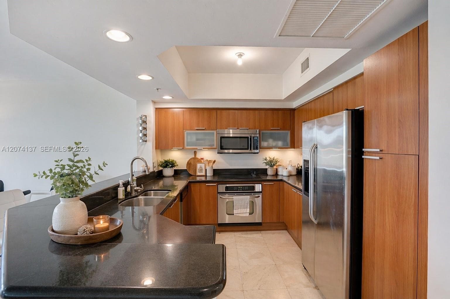 15051 Royal Oaks Ln # 503, North Miami, FL 33181 — zdjęcie 4