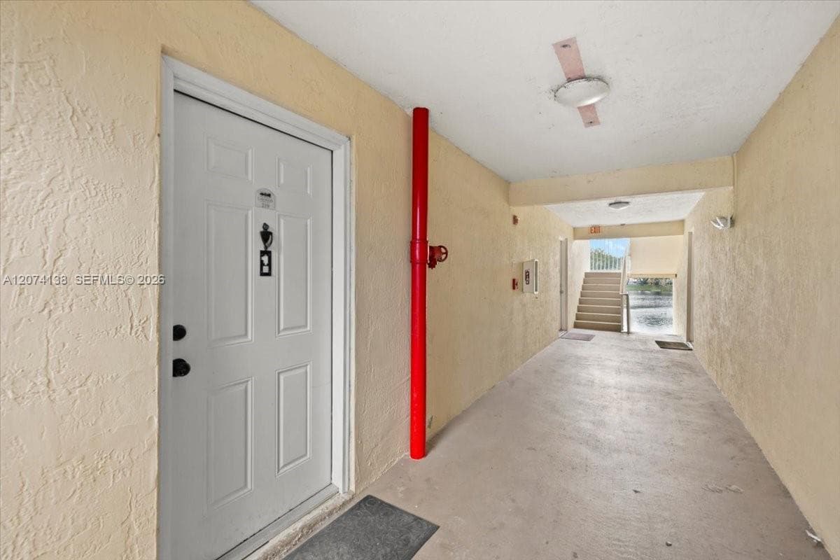 3610 N 56th Ave # 219, Hollywood, FL 33021 — zdjęcie 4