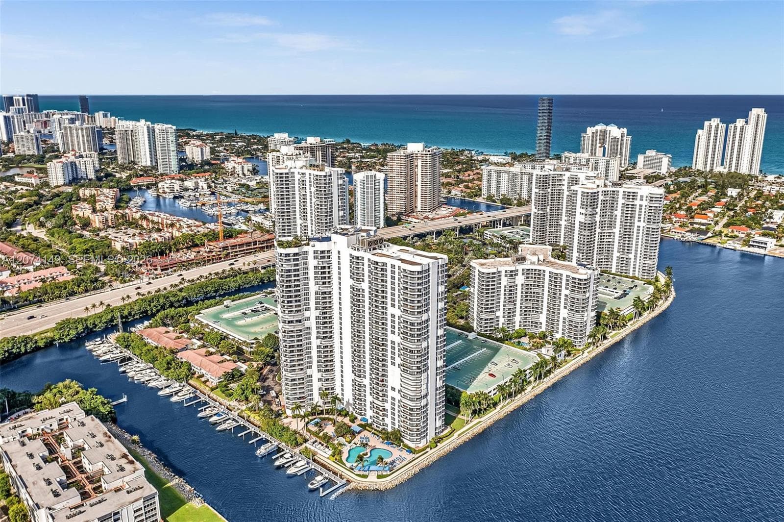 3530 Mystic Pointe Dr # 411, Aventura, FL 33180 — zdjęcie 5