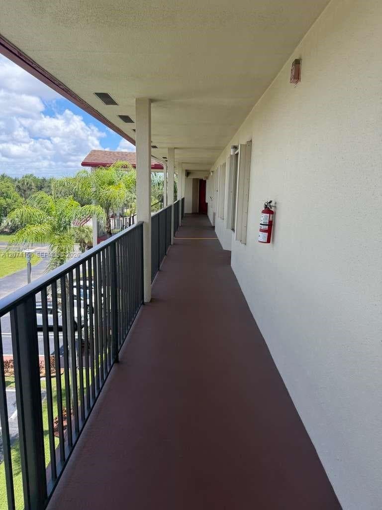 1600 SW 127th Way # 401C, Pembroke Pines, FL 33027 — zdjęcie 5