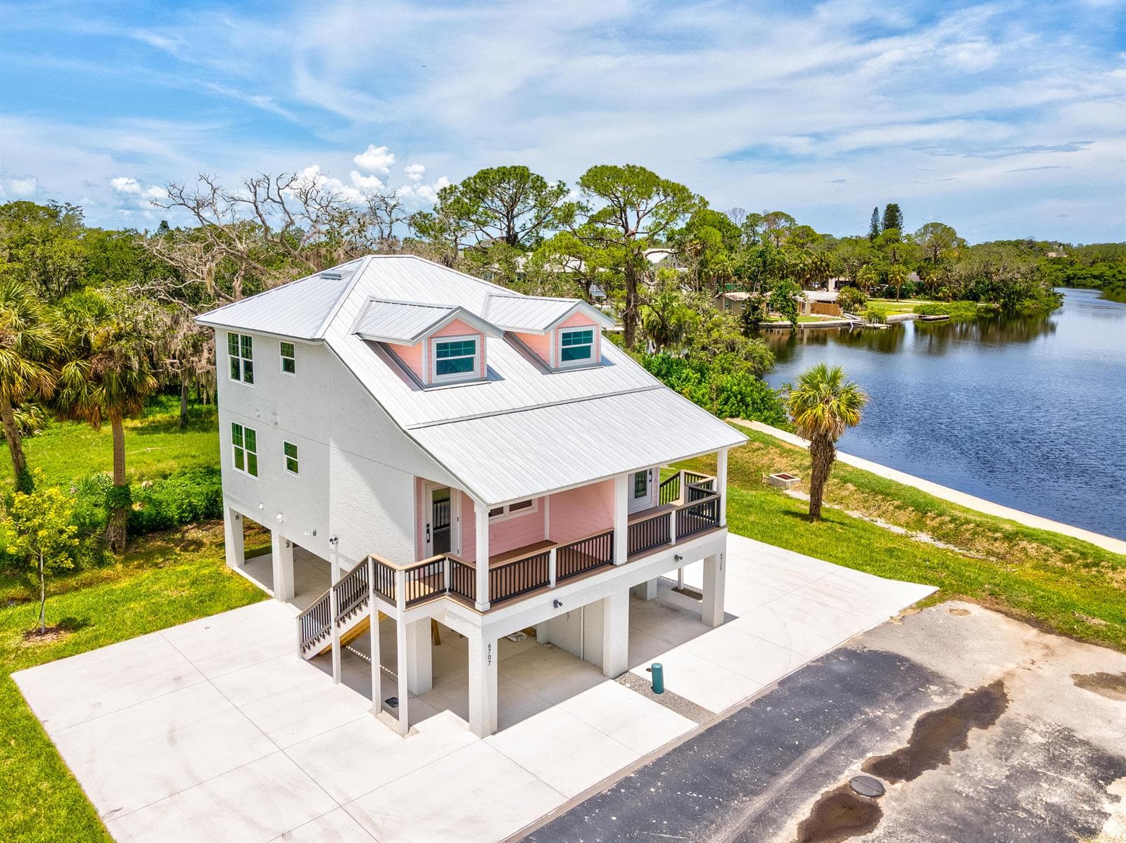 6707 WANDER Lane, New Port Richey, FL 34652 — zdjęcie 2