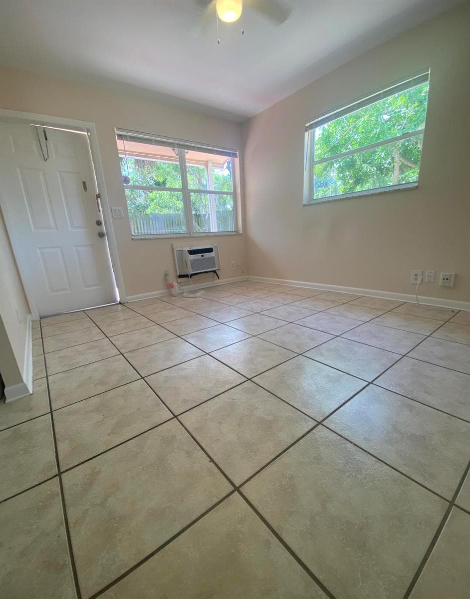 1217 S N Street # 4, FL 33460 — zdjęcie 3