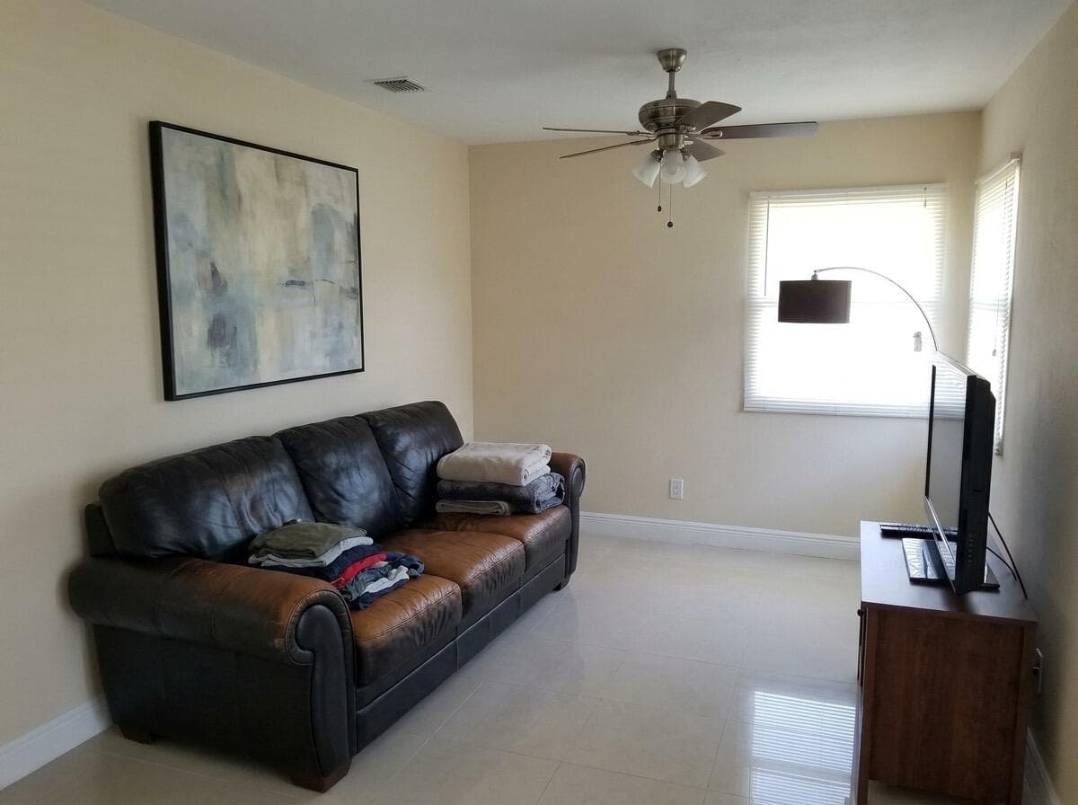 6534 HARBOUR Road, North Lauderdale, FL 33068 — zdjęcie 5