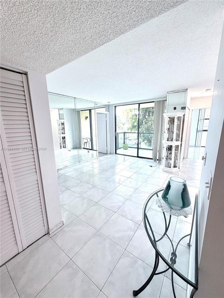 11780 SW 18th St # 226-2, Miami, FL 33175 — zdjęcie 4