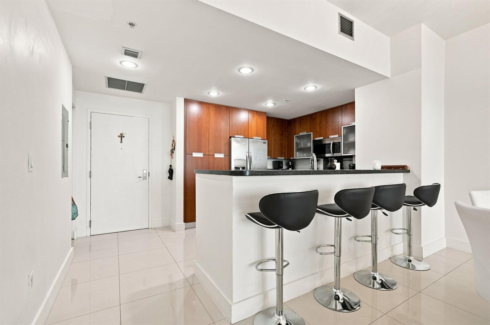 7901 HISPANOLA Avenue # 1008, North Bay Village, FL 33141 — zdjęcie 5