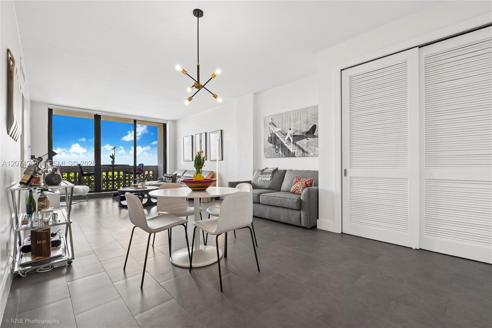 90 Edgewater Dr # PH11, Coral Gables, FL 33133 — zdjęcie 2