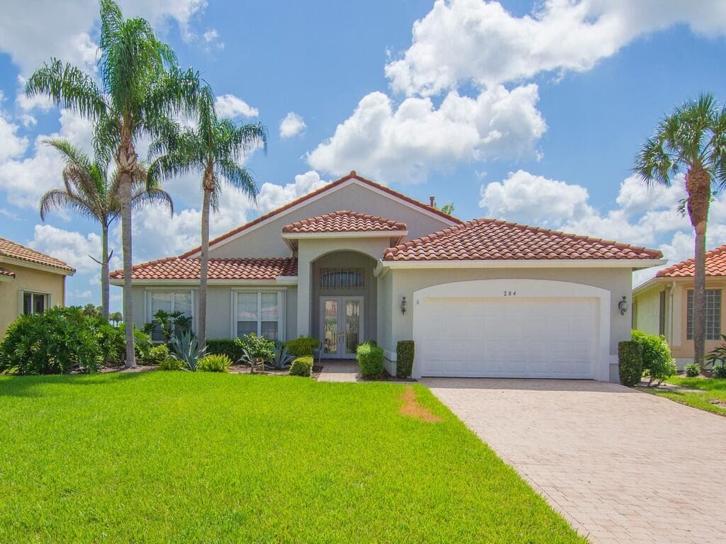204 NW Liseron Way, Port St. Lucie, FL 34986