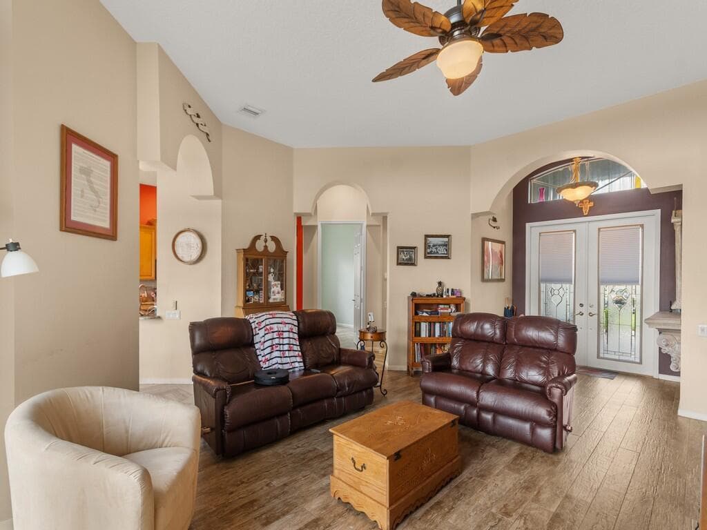 204 NW Liseron Way, Port St. Lucie, FL 34986 — zdjęcie 5