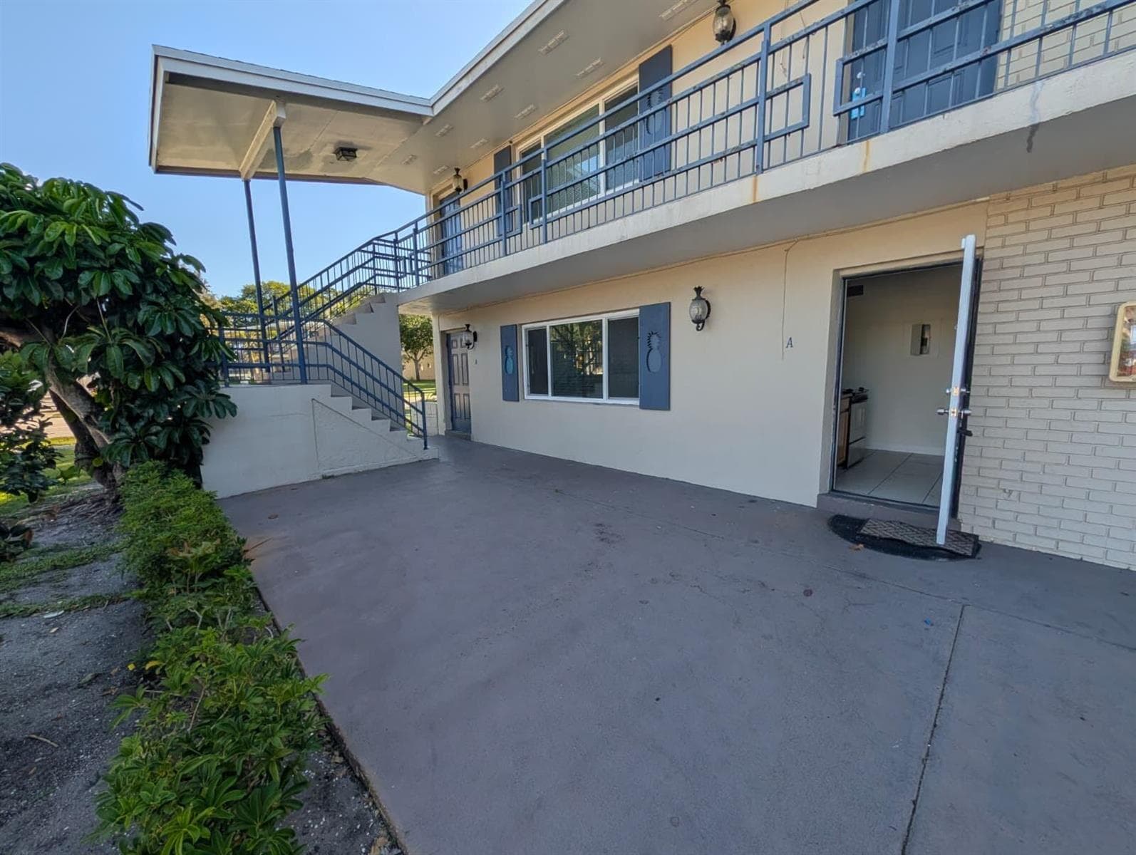 817 LIGHTHOUSE Drive # A, North Palm Beach, FL 33408 — zdjęcie 2