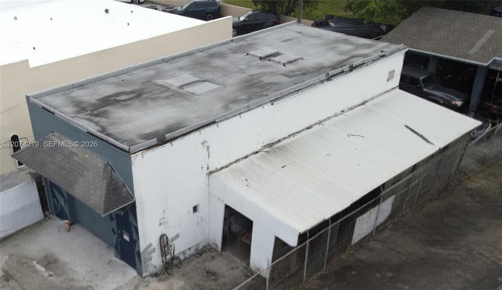 18356 W Dixie Hwy, North Miami Beach, FL 33160