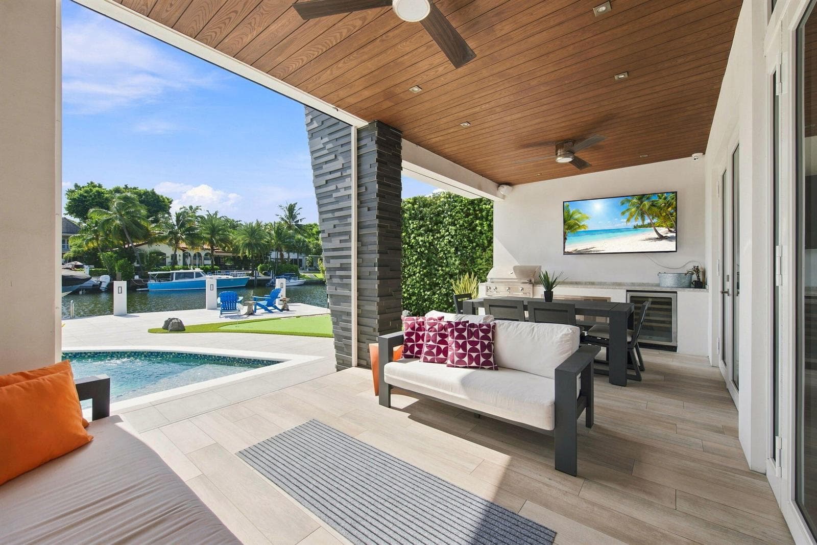 121 S GORDON Road, Fort Lauderdale, FL 33301 — zdjęcie 3