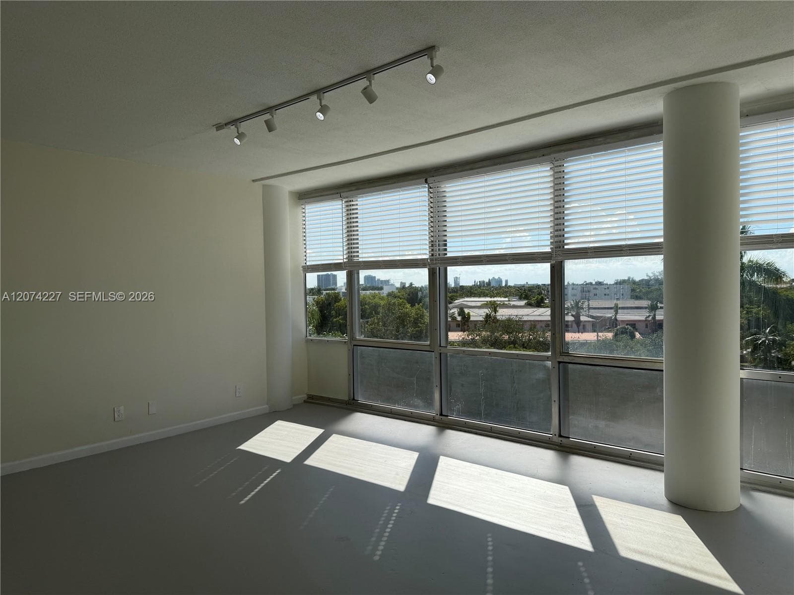 900 Bay Dr # 413, Miami Beach, FL 33141 — zdjęcie 4