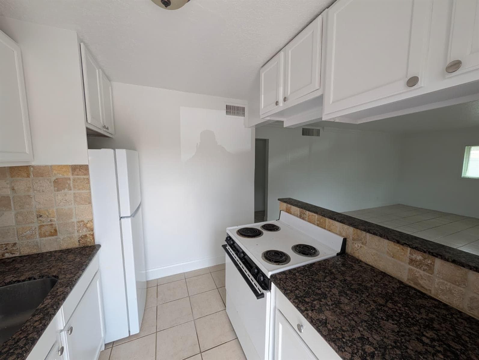 817 LIGHTHOUSE Drive # B, North Palm Beach, FL 33408 — zdjęcie 3