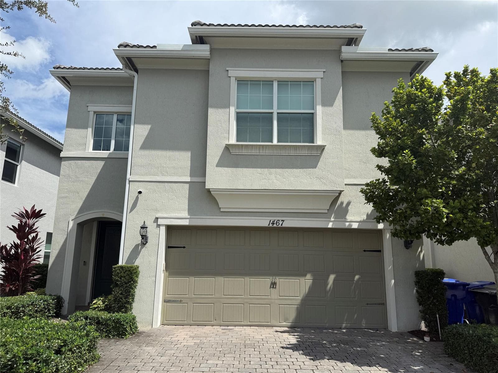 1467 Pongam Terrace, Hollywood, FL 33021