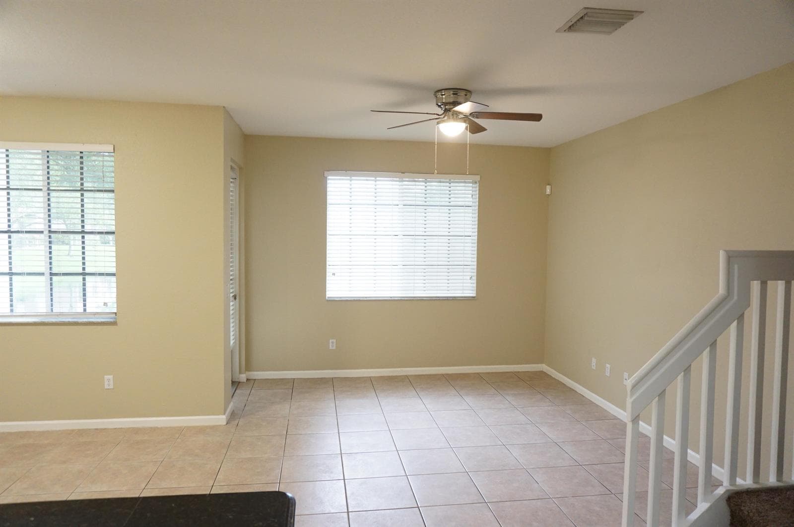 2026 Nassau Drive, Riviera Beach, FL 33404 — zdjęcie 3
