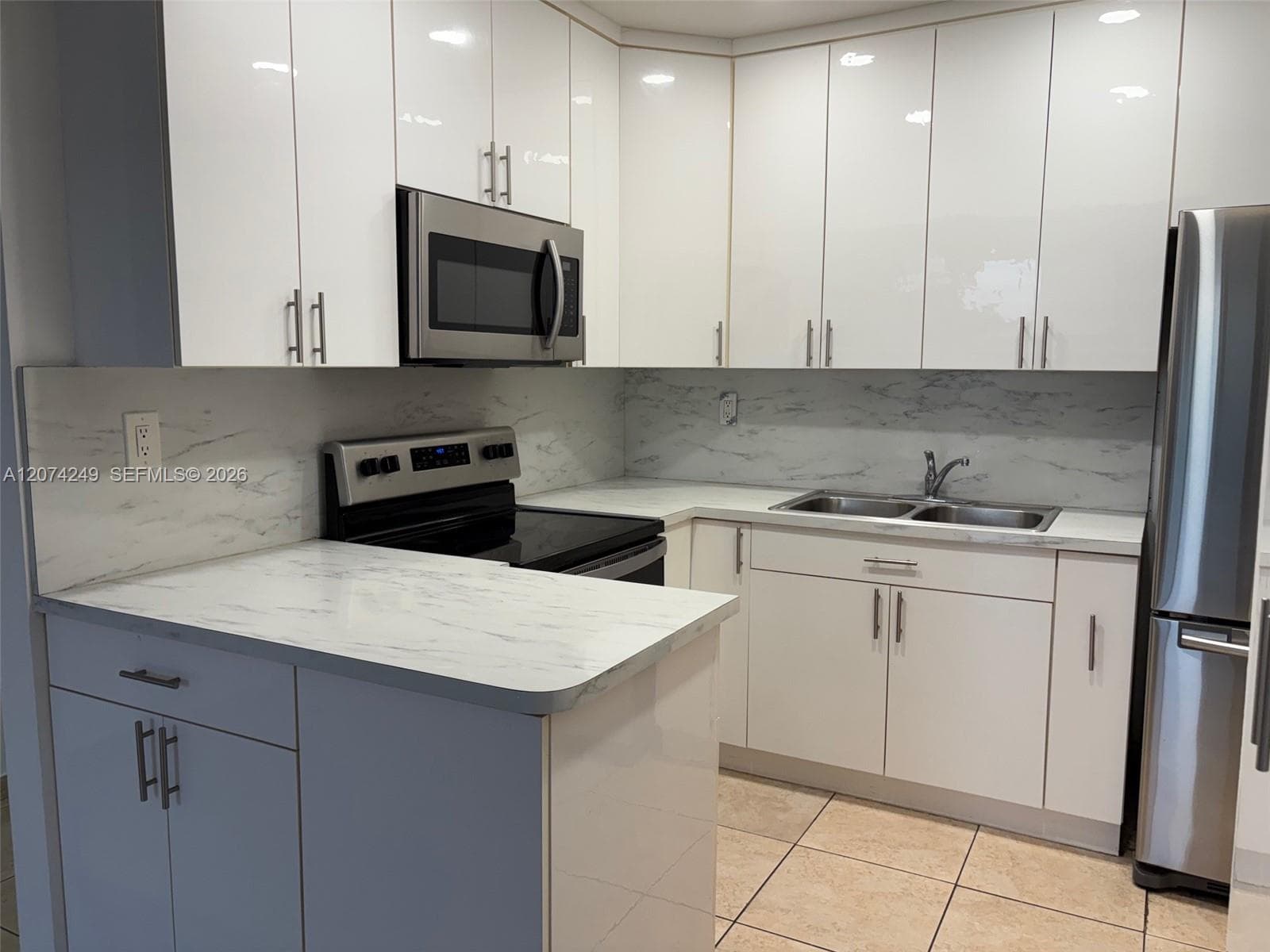 3551 SW 9th Ter # 411, Miami, FL 33135 — zdjęcie 4