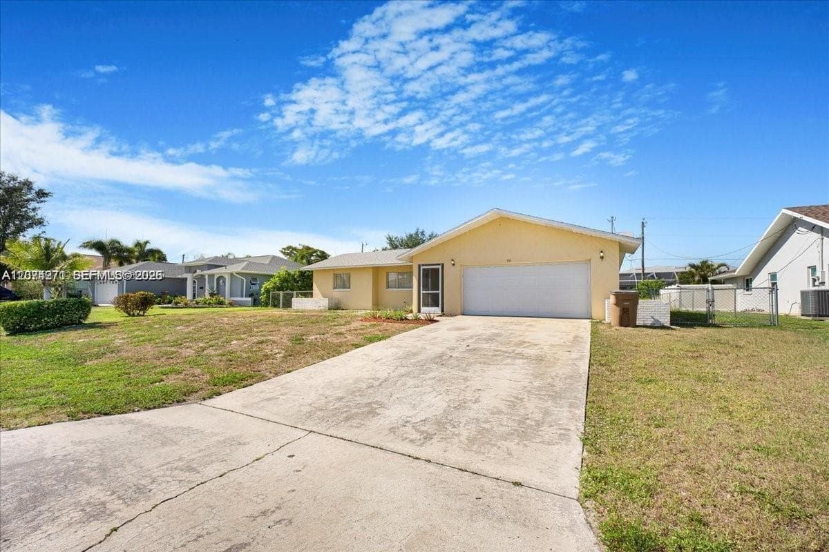 915 SE 20th ST, Cape Coral, FL 33990 — zdjęcie 4