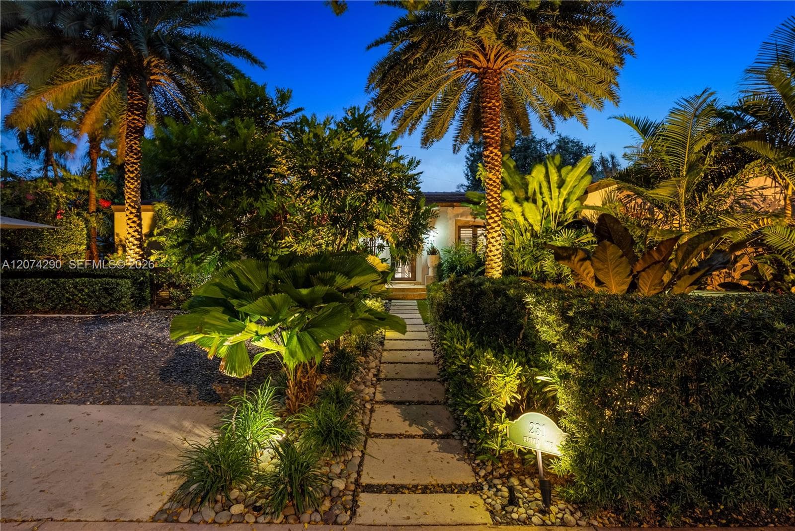 231 Fluvia Ave # -, Coral Gables, FL 33134 — zdjęcie 3