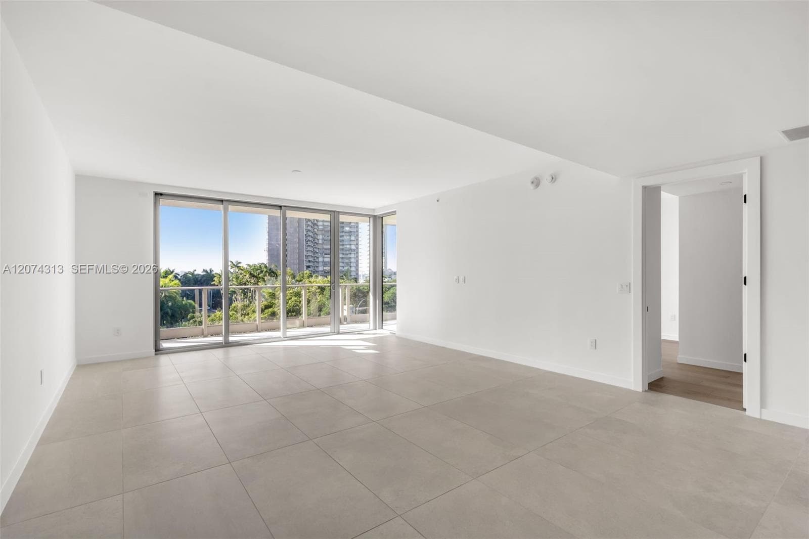2200 Brickell ave # 416, Miami, FL 33129 — zdjęcie 3