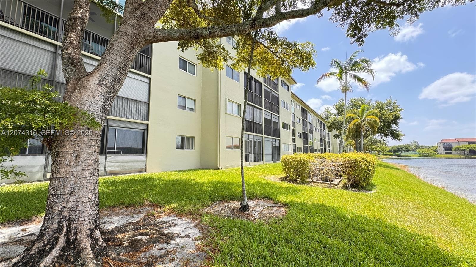 1400 SW 131st Way # 305Q, Pembroke Pines, FL 33027 — zdjęcie 2