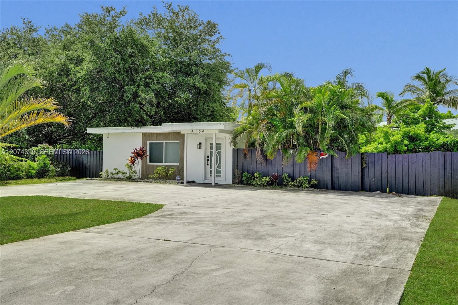 6104 SW 33rd St, Miramar, FL 33023 — zdjęcie 3