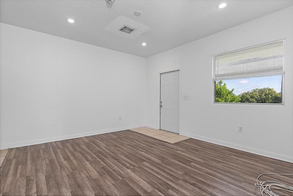 105 2nd Street # 3, Lake Park, FL 33403 — zdjęcie 5