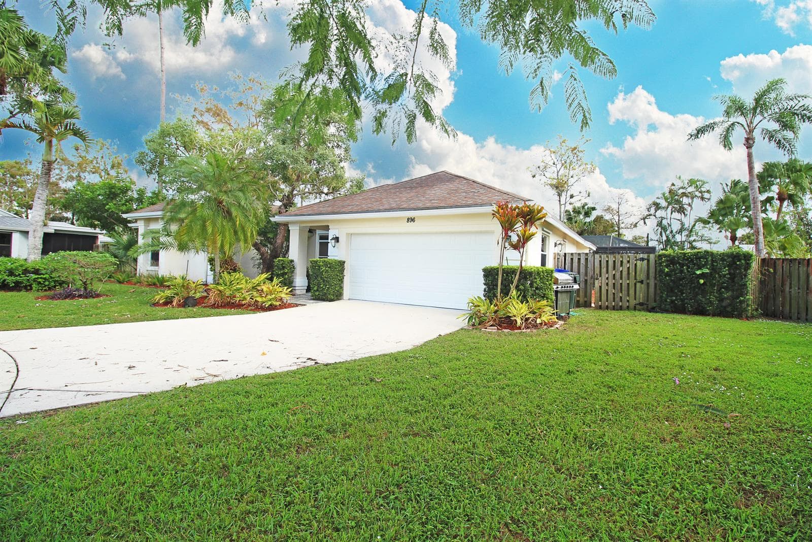 896 ROSE Court, Wellington, FL 33414 — zdjęcie 3