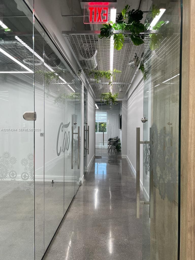 2550 NW 100th Ave, Doral, FL 33172 — zdjęcie 3